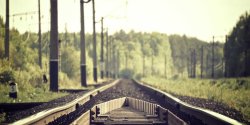 如何在JavaScript中实现哈希路由？