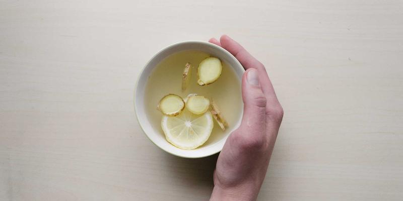 SQL 聚合函数和 JOIN 多表查询如何组合?
