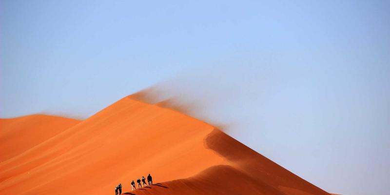 Flex布局下图片无法平均分配?添加overflow:hidden的秘密是什么?