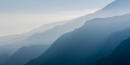 mysql如何实现字段级的数据脱敏与访问控制？结合视图VIEW与权限管理