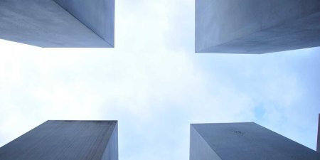 Java中如何实现按插入顺序保存键值对