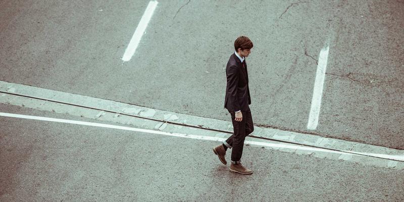 如何用JavaScript和jQuery动态更新HTML输入框的值