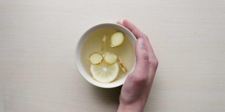 CSS浮动和Flex布局怎么结合使用？有哪些实用案例可以参考？