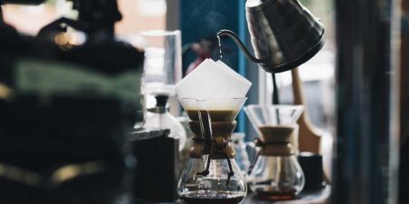 如何在Apache中配置HTTP/3代理缓存以优化Fusion360的QUIC连接？