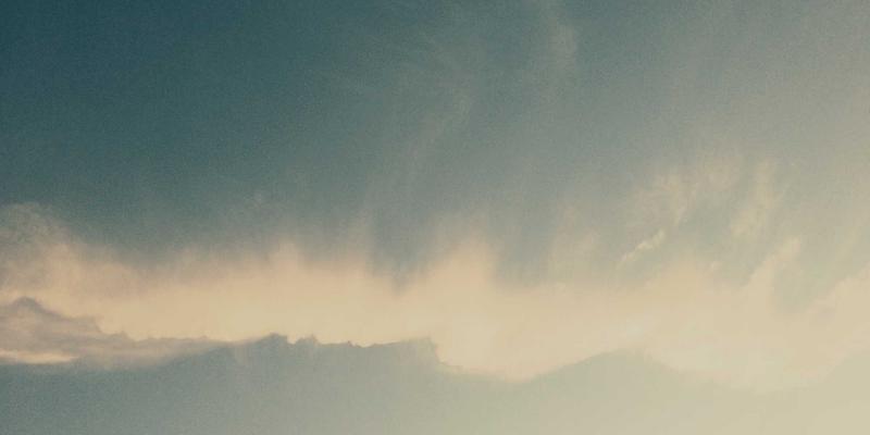XLink和XPointer是什么?如何在XML中创建复杂的链接关系?